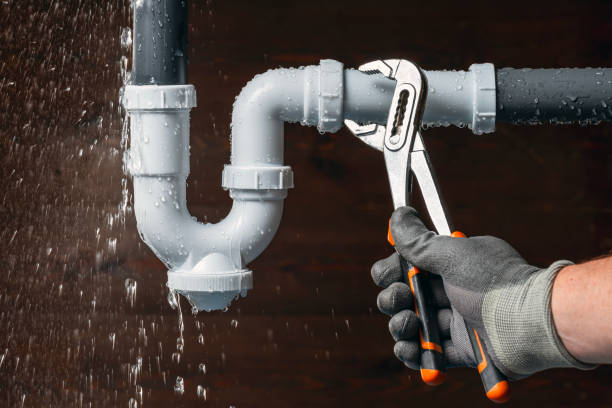 Professional Emergency Plumber technician working in Campbellsport, WI